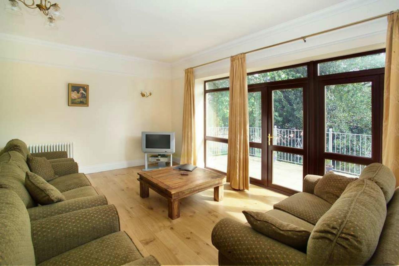 Godshill Park Cottages ภายนอก รูปภาพ